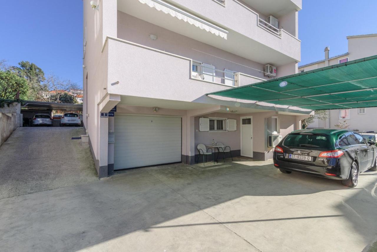 Apartments Meri Trogir Eksteriør bilde