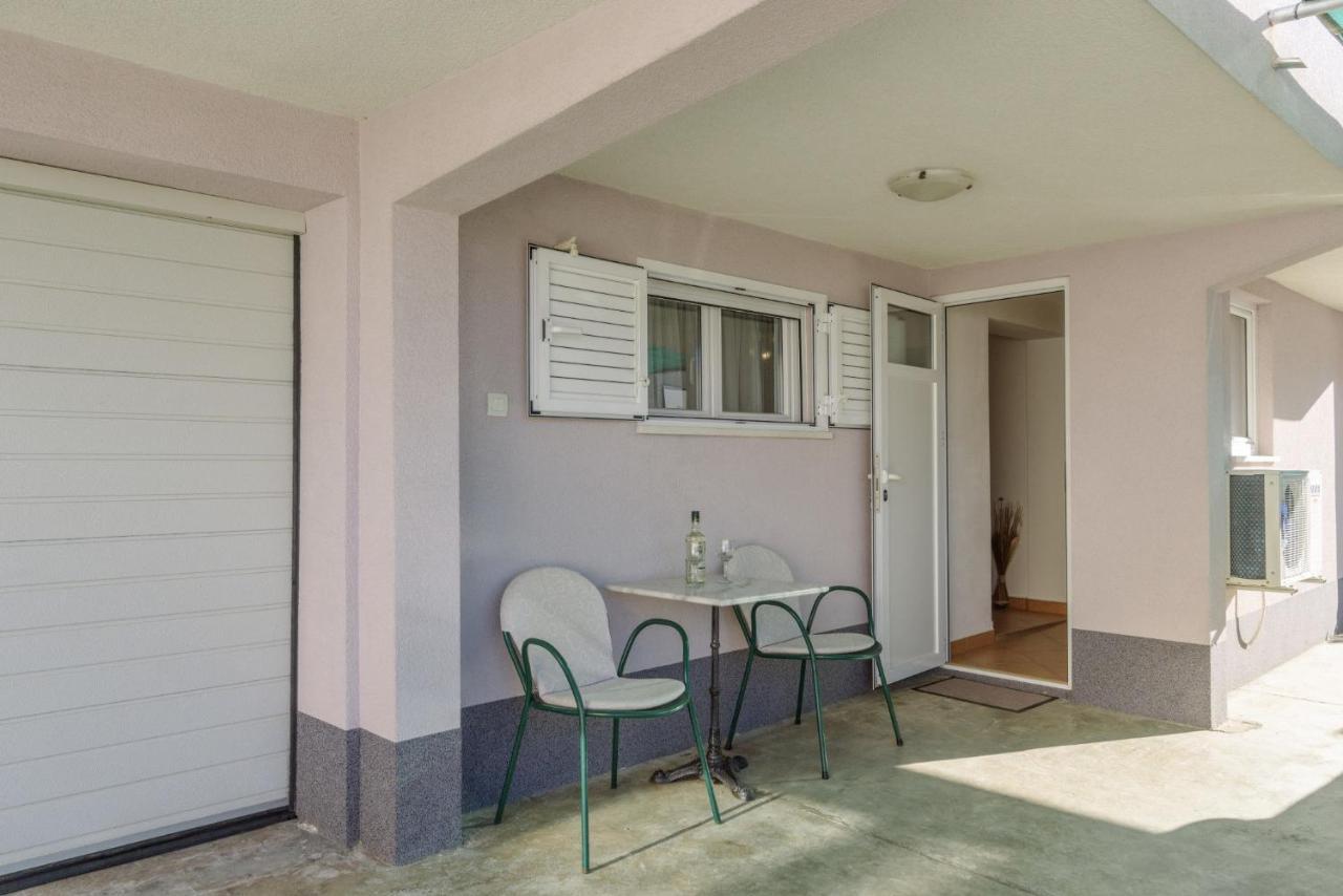 Apartments Meri Trogir Eksteriør bilde